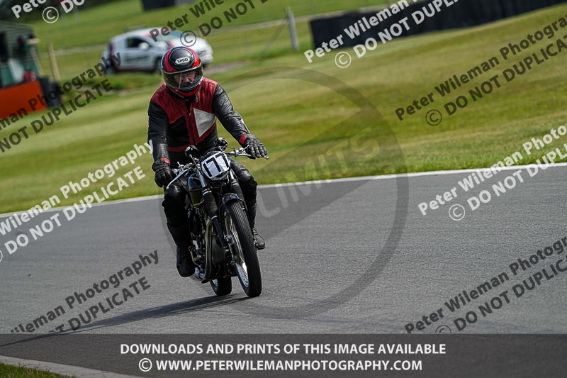 Vintage motorcycle club;eventdigitalimages;mallory park;mallory park trackday photographs;no limits trackdays;peter wileman photography;trackday digital images;trackday photos;vmcc festival 1000 bikes photographs